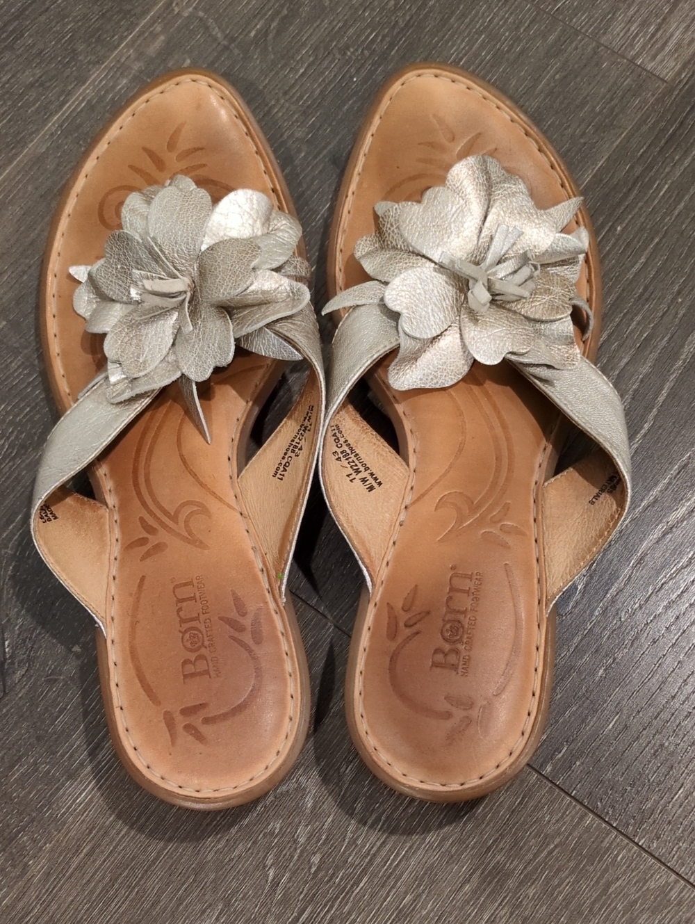 Born Metallic Silver Floral Leather Slide Sandals